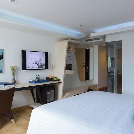 The Xtreme Suites Бангкок Экстерьер фото