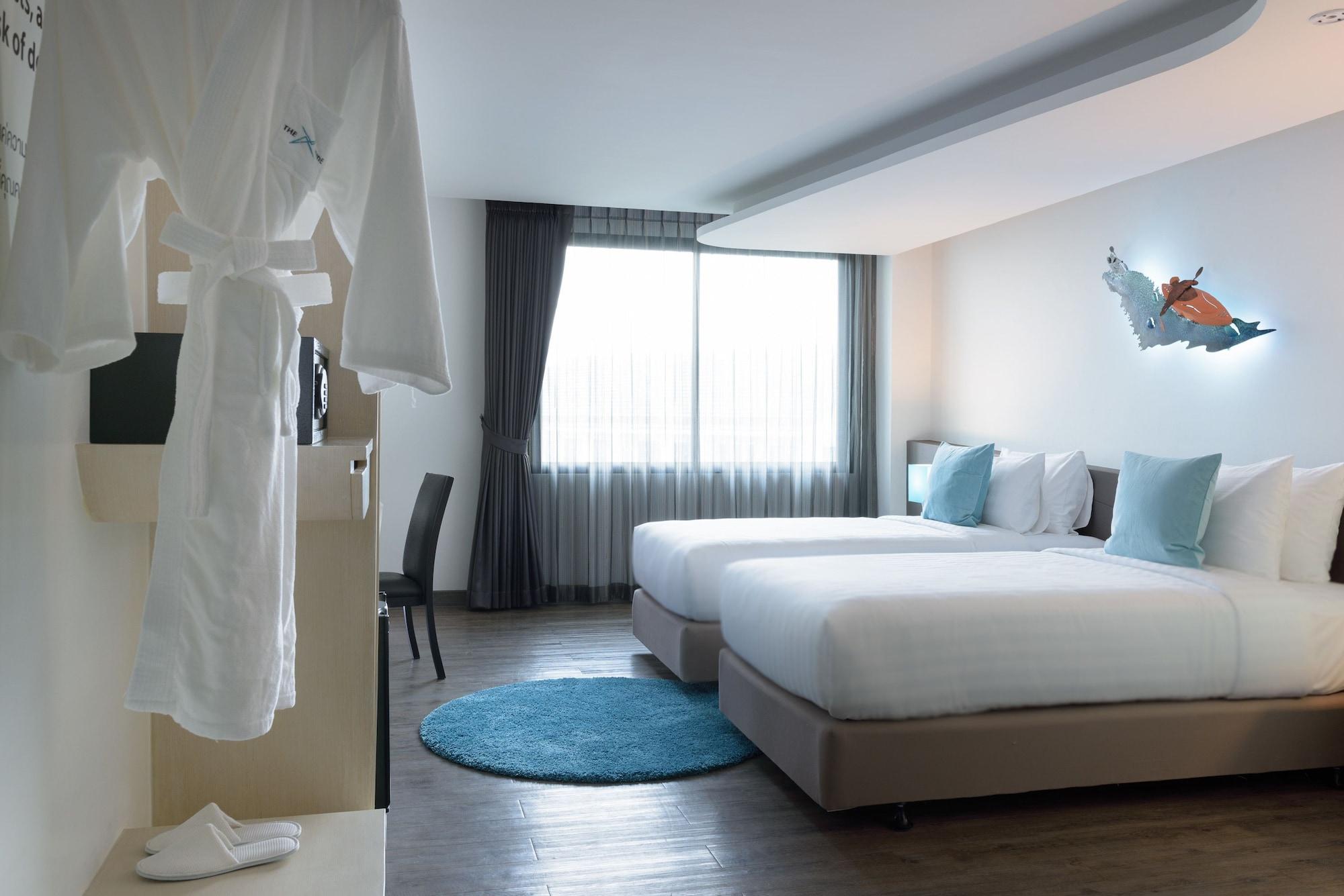 The Xtreme Suites Бангкок Экстерьер фото