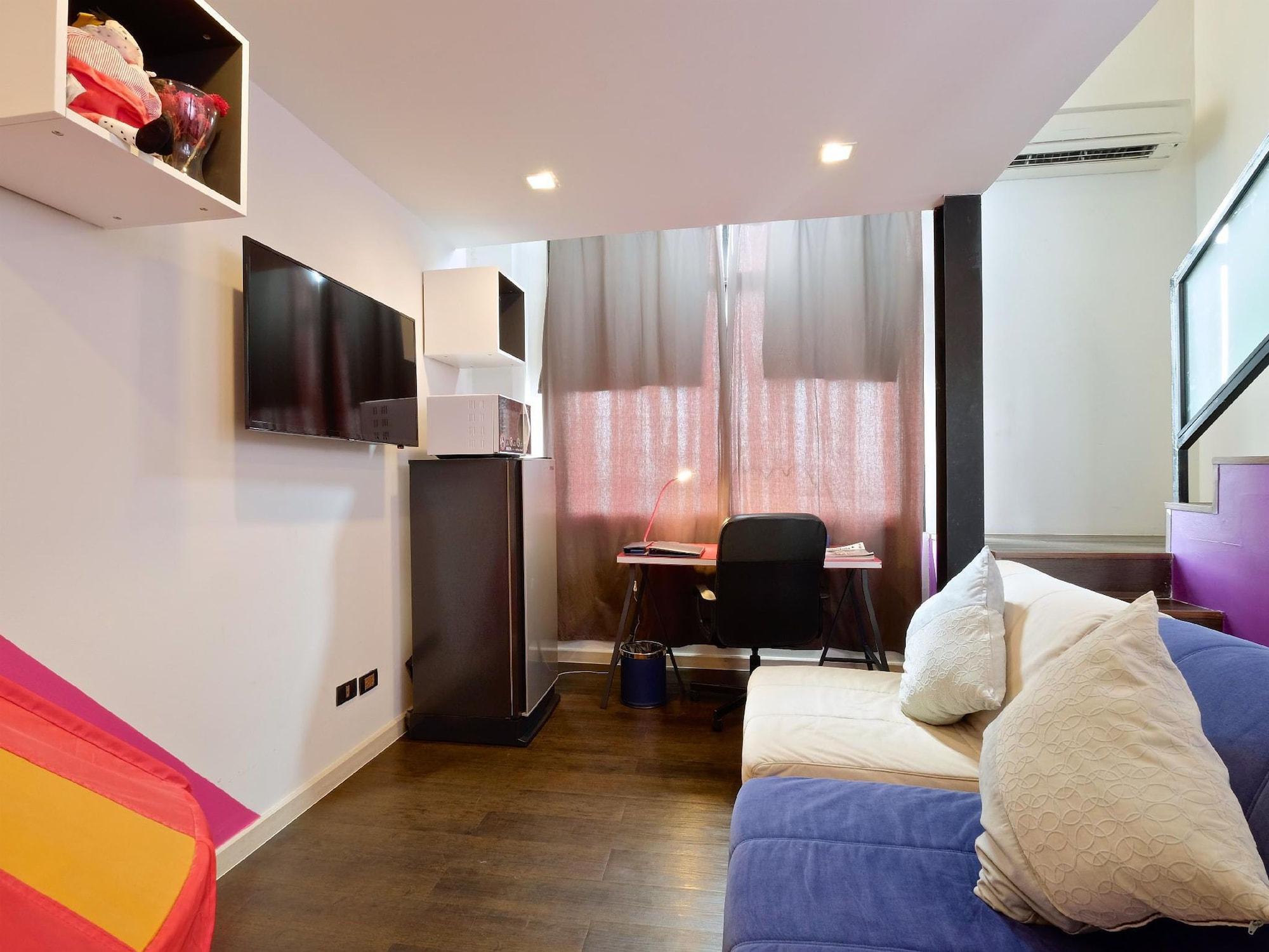 The Xtreme Suites Бангкок Экстерьер фото